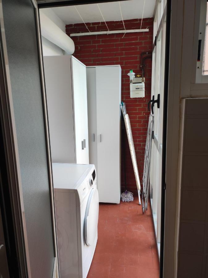 Apartamento En Zona Centrica Y Tranquila. Pamplona Exterior foto