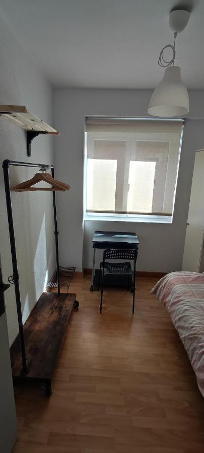 Apartamento En Zona Centrica Y Tranquila. Pamplona Exterior foto